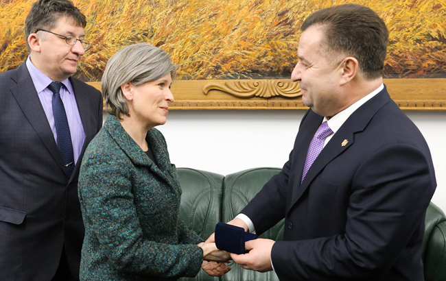 США и в дальнейшем будут поддерживать Украину в противодействии агрессии России